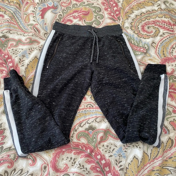 Brooklyn Cloth Jogger Sweatpants Mens Small  Charcoal Grey  Zip Pockets Stripe - Picture 1 of 4